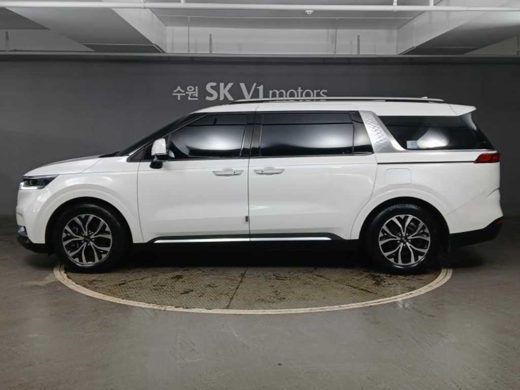 KIA Carnival - Vista 2
