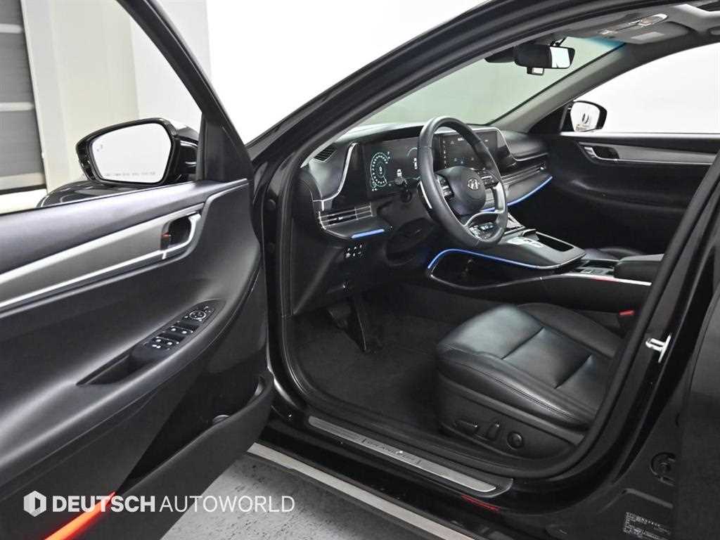 HYUNDAI Grandeur - Vista 11