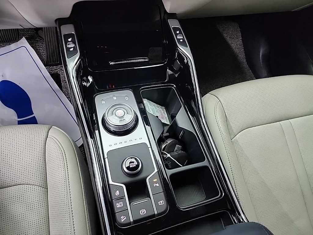 KIA Sorento - Vista 8