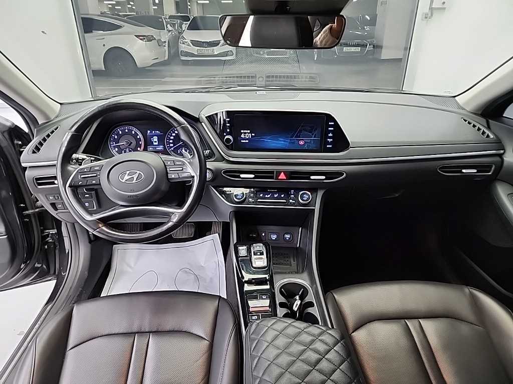 HYUNDAI Sonata - Vista 7