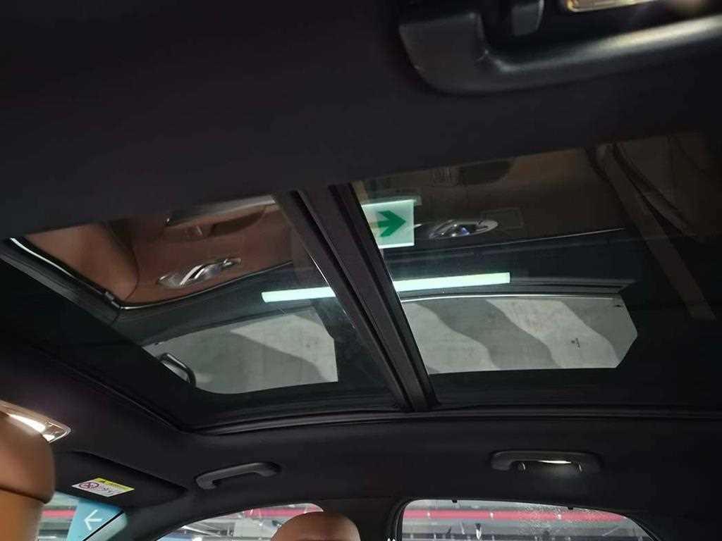 Genesis GV70 2024 Blanco - Importación desde Corea - HF Imports Iquique - Foto 15