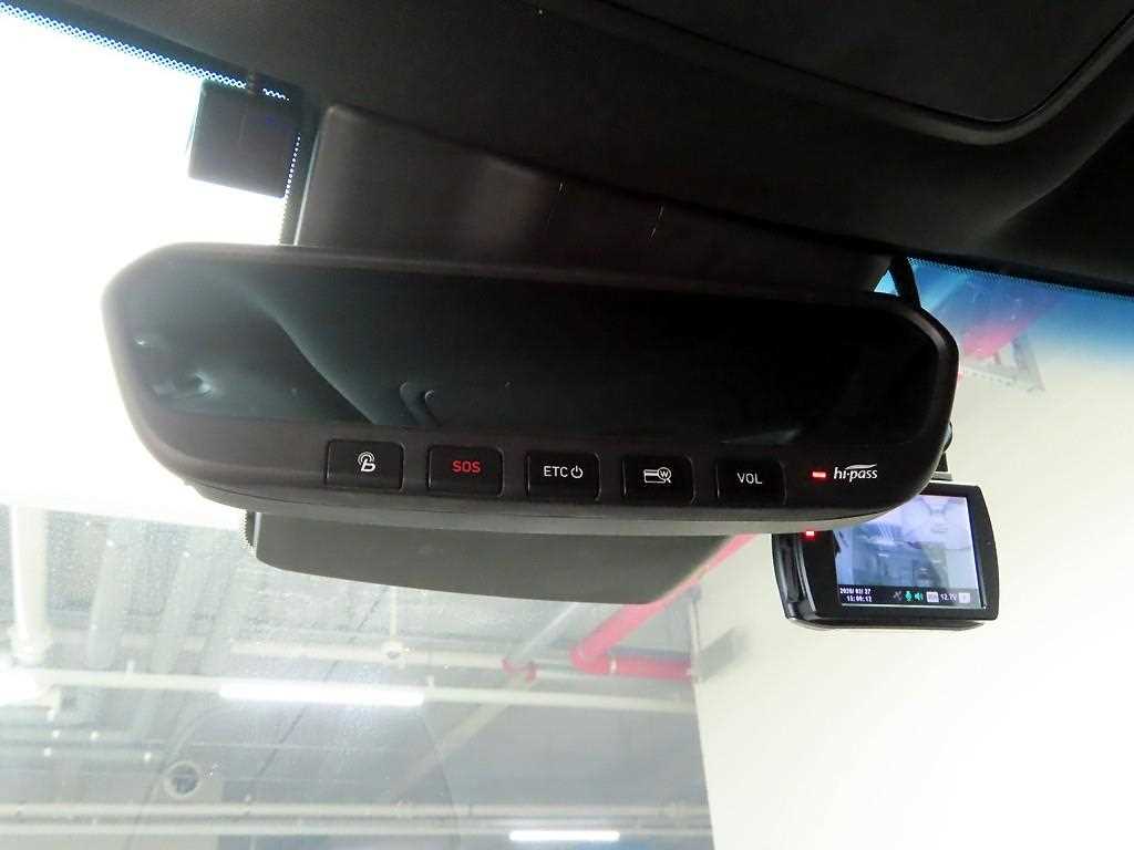 HYUNDAI Veloster - Vista 12