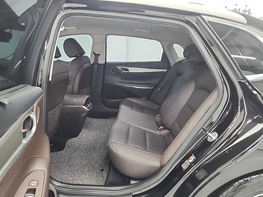 HYUNDAI Grandeur - Vista 12