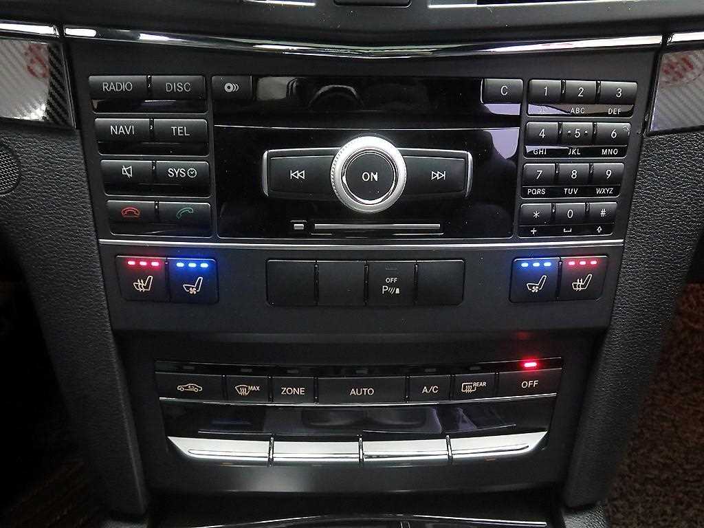 Mercedes Benz E class 2011 Plateado - Importación desde Corea - HF Imports Iquique - Foto 15