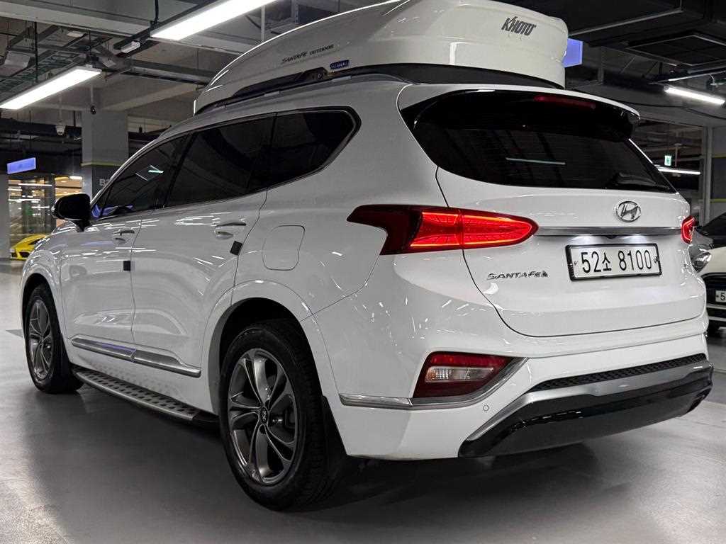 HYUNDAI Santa Fe - Vista 4