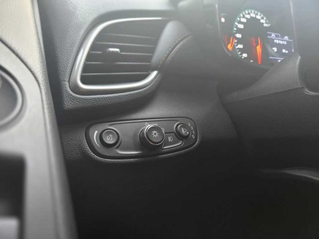 Chevrolet Trax 2019 Blanco - Importación desde Corea - HF Imports Iquique - Foto 13