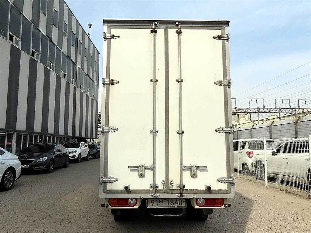 Small Truck Normal Box(High Deck) - Vista 4