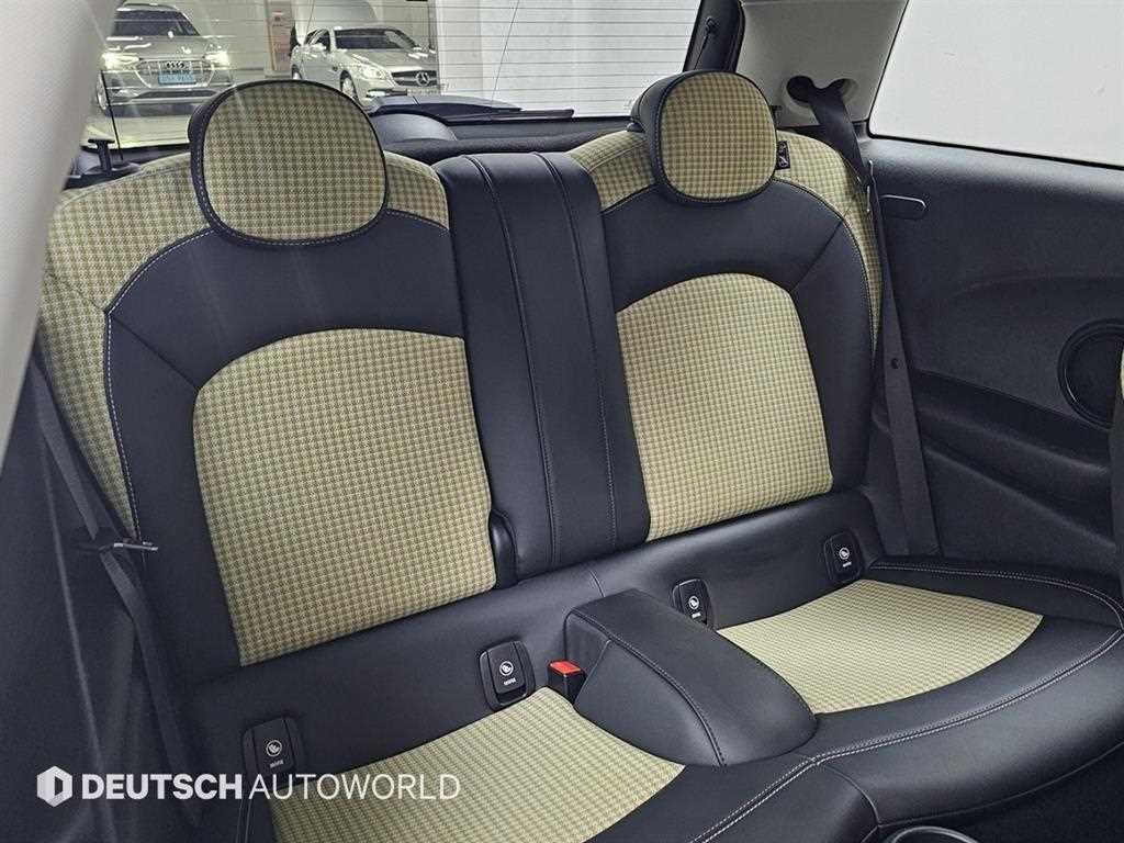 Mini Cooper - Vista 12