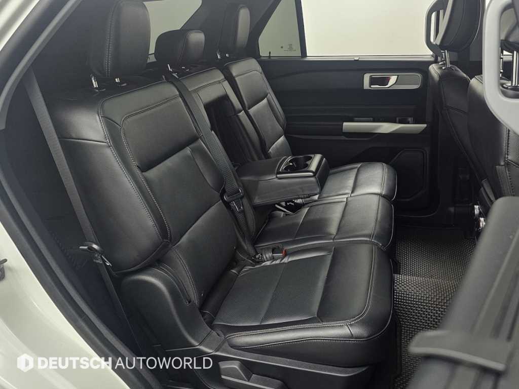 Ford Explorer - Vista 12