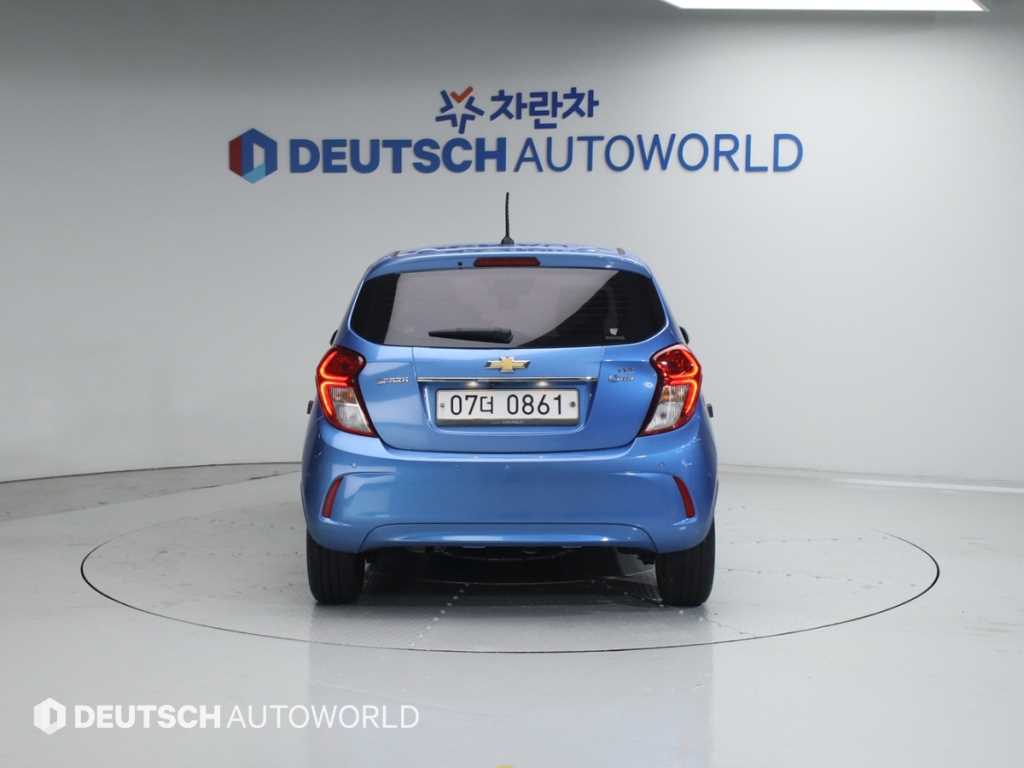 Chevrolet Spark - Vista 4