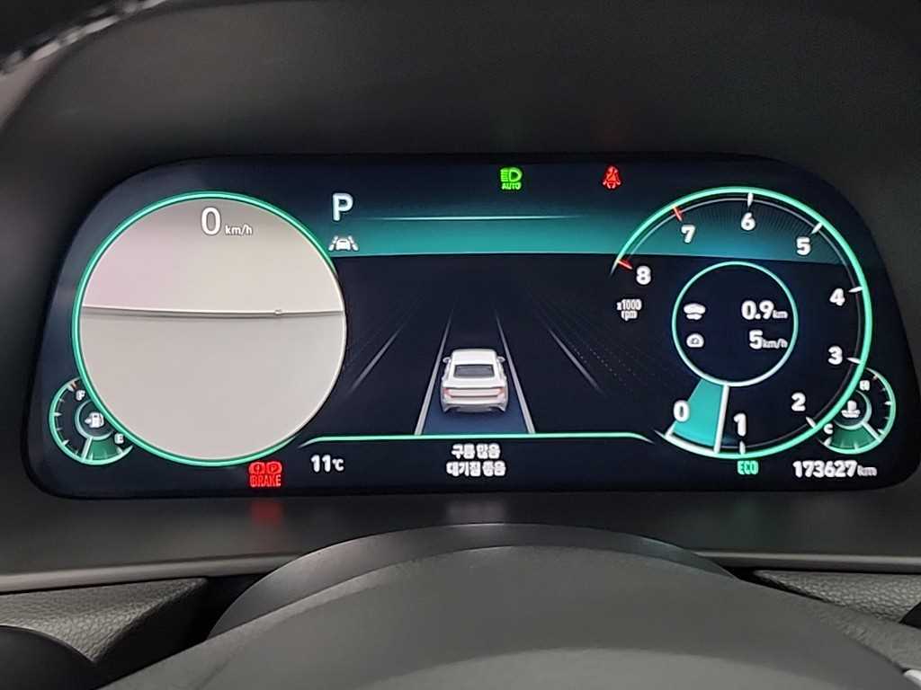 HYUNDAI Sonata - Vista 6