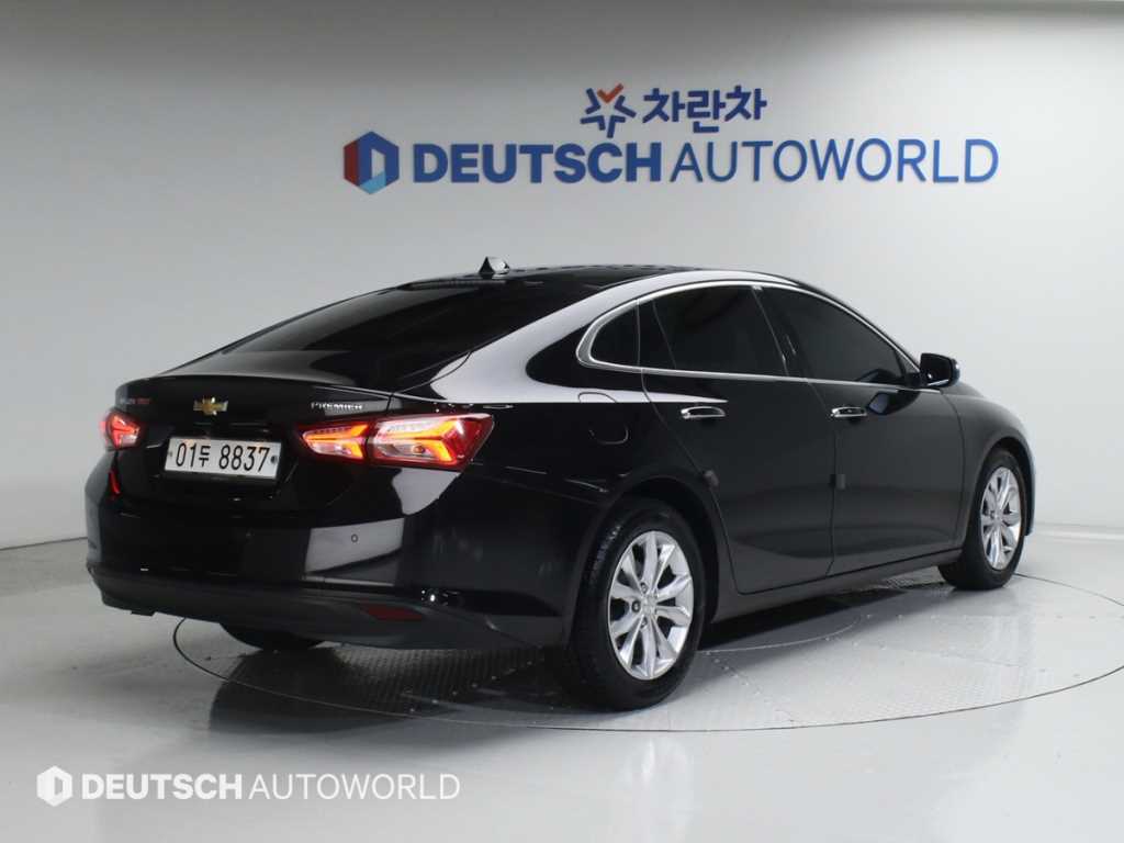 Chevrolet Malibu - Vista 2