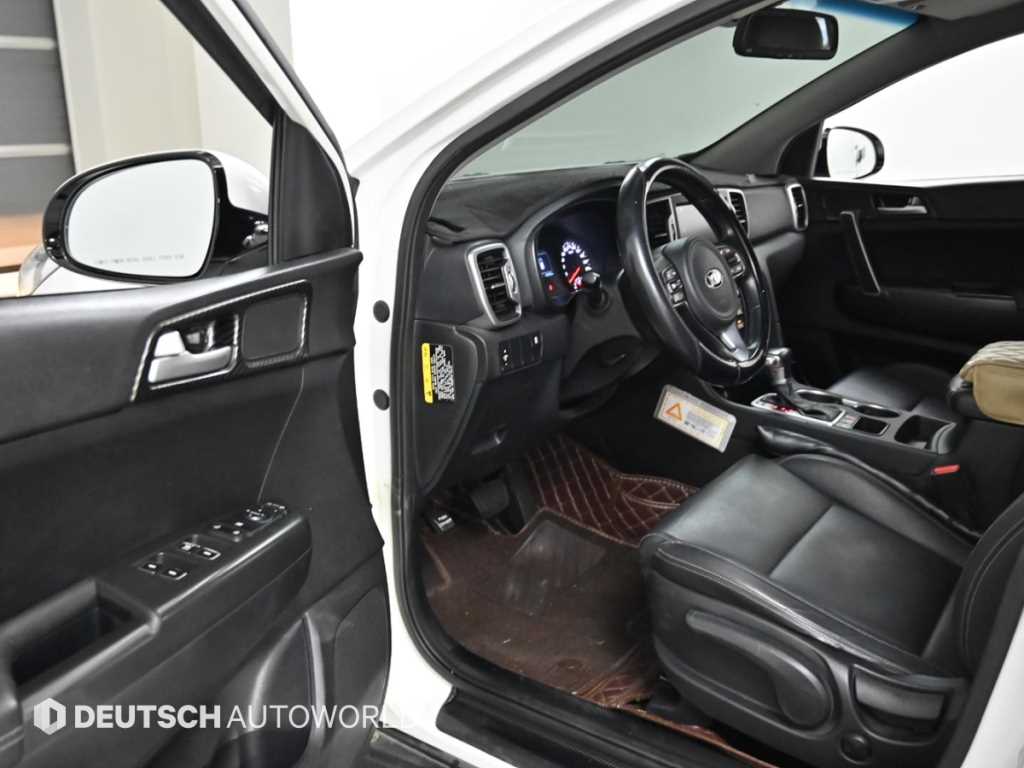 KIA Sportage - Vista 11