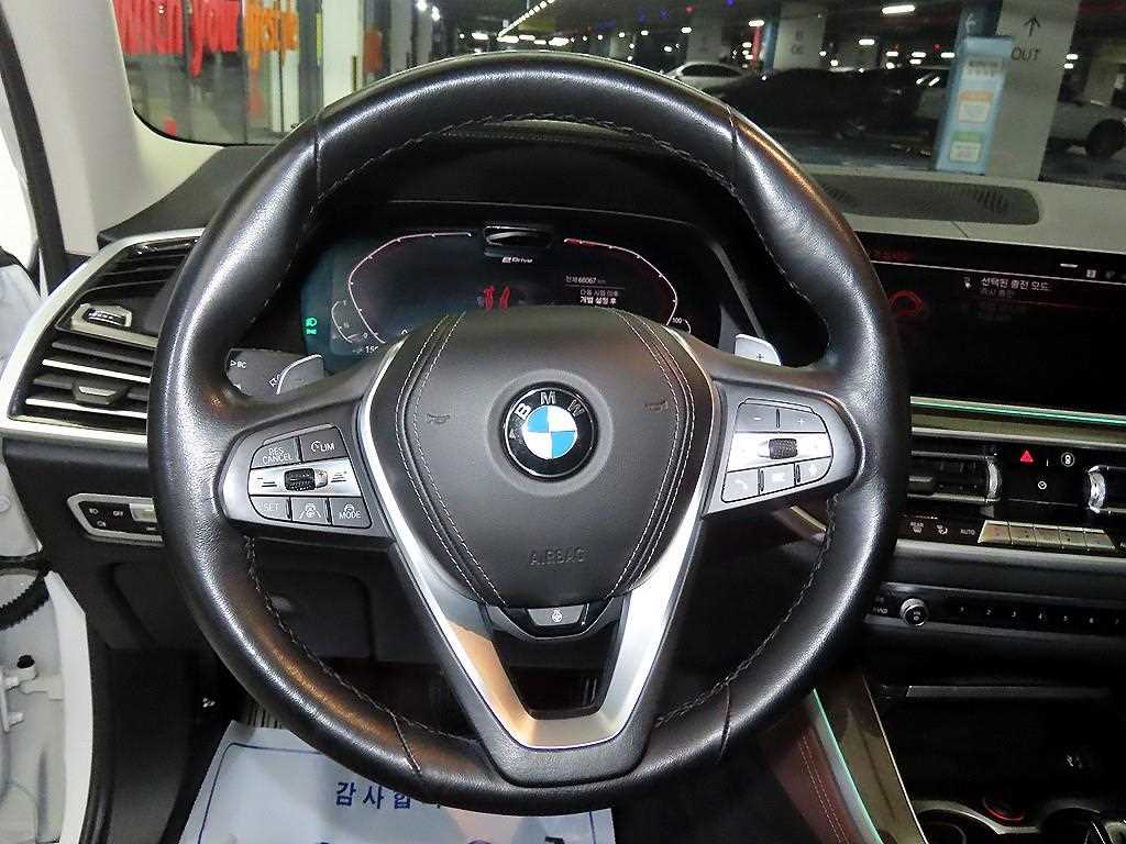BMW X5 - Vista 8