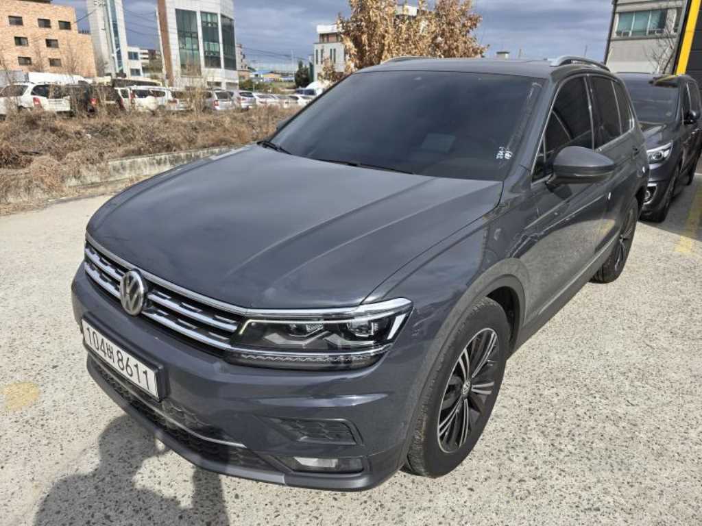 Volkswagen Tiguan - Vista 2