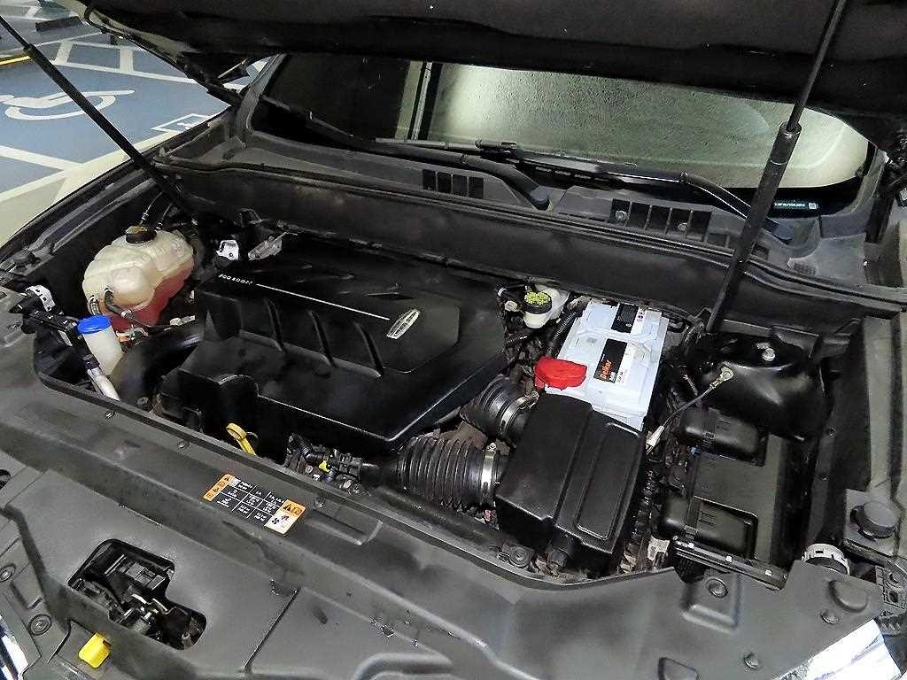 Lincoln MKX 2016 Negro - Importación desde Corea - HF Imports Iquique - Foto 19