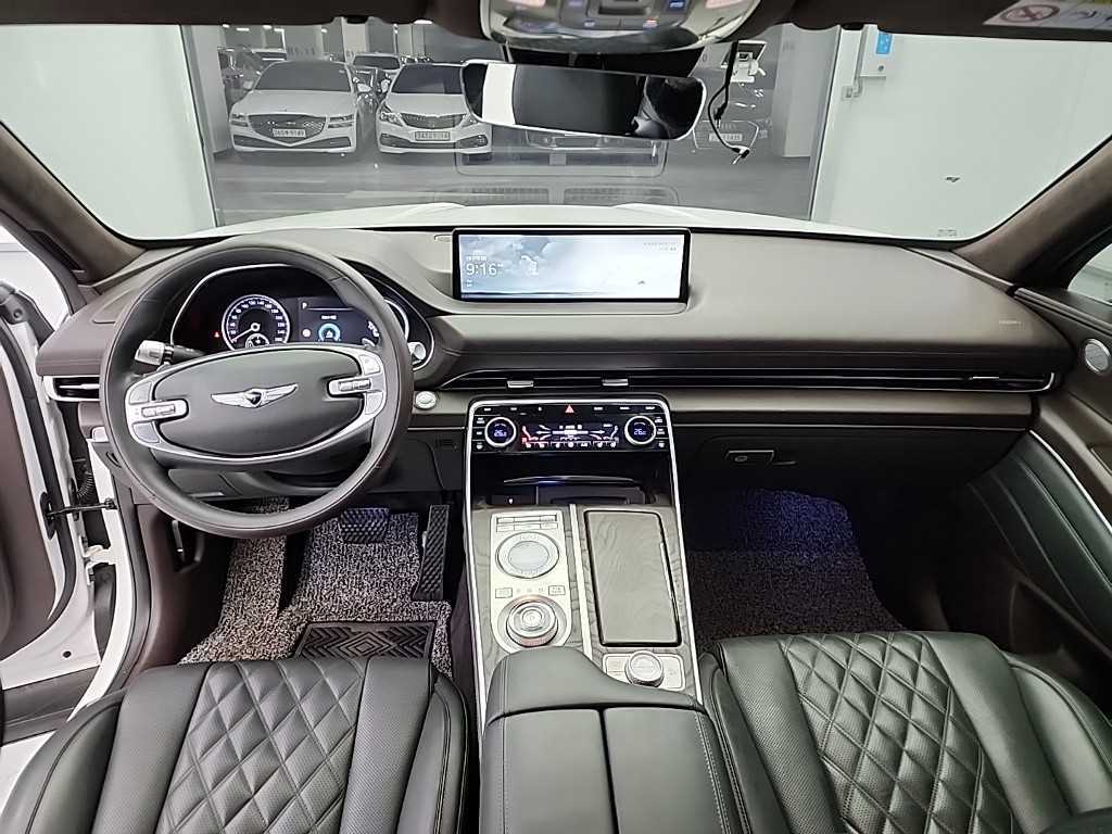 Genesis GV80 - Vista 7