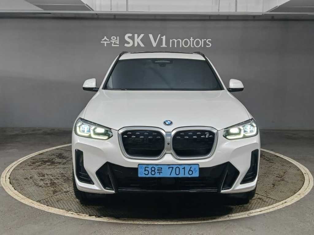 BMW iX3 2022 Blanco - Importación desde Corea - HF Imports Iquique - Foto 1