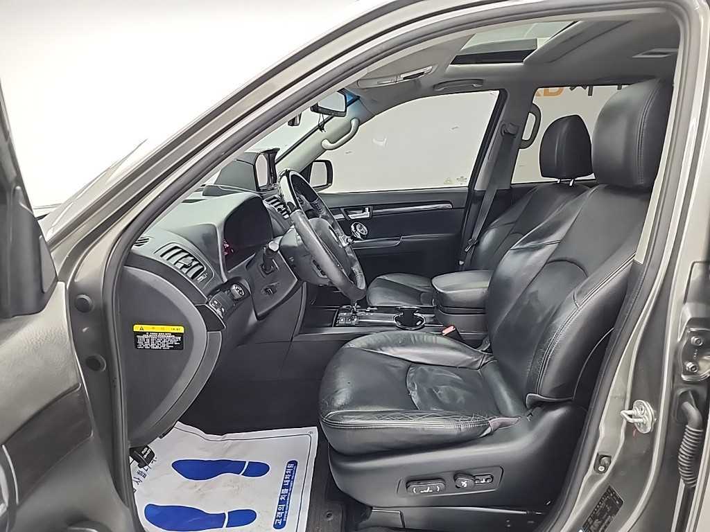 KIA Mohave - Vista 11