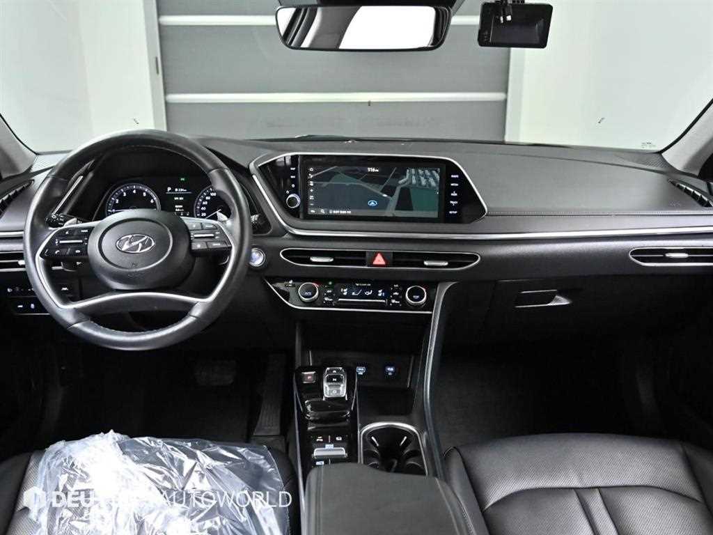 HYUNDAI Sonata - Vista 7