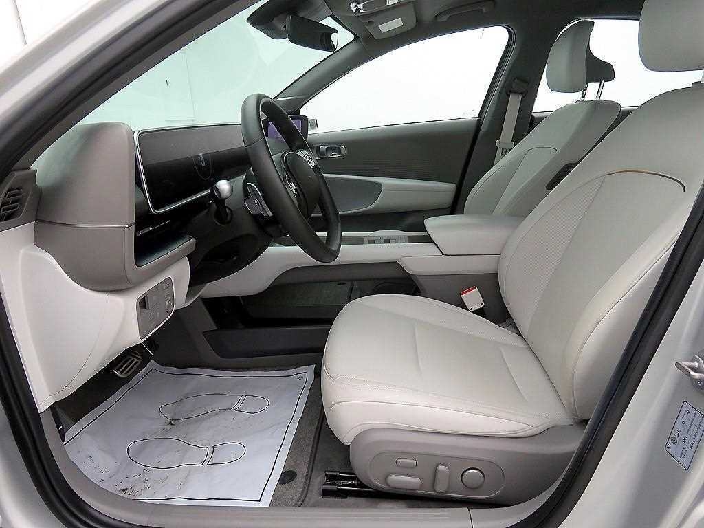 HYUNDAI Ioniq 6 - Vista 6