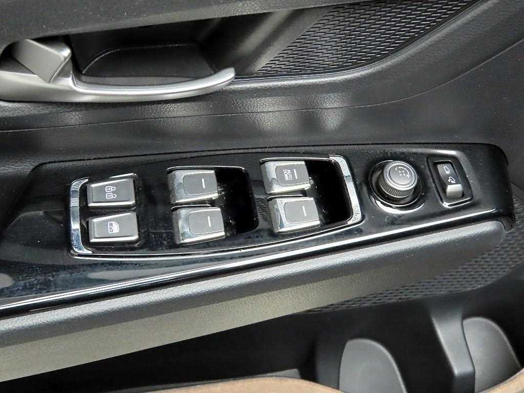 Ssangyong Korando - Vista 11