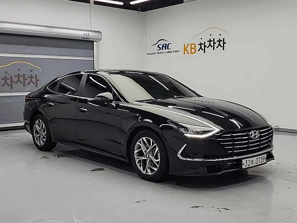 HYUNDAI Sonata - Vista 4