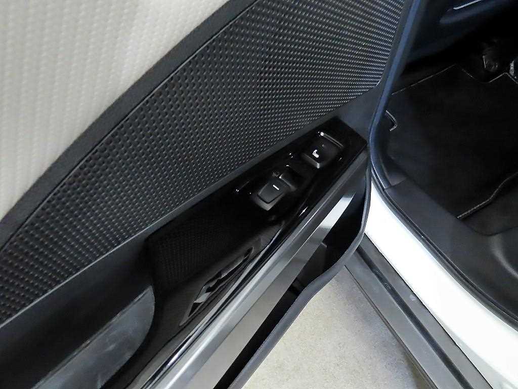 Ssangyong Tivoli 2024 - Importación desde Corea - HF Imports Iquique - Foto 17