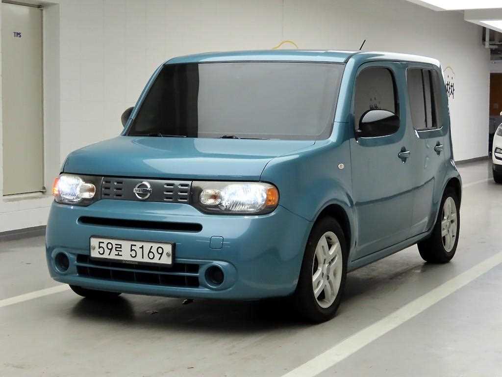 Nissan Cube - Vista 2
