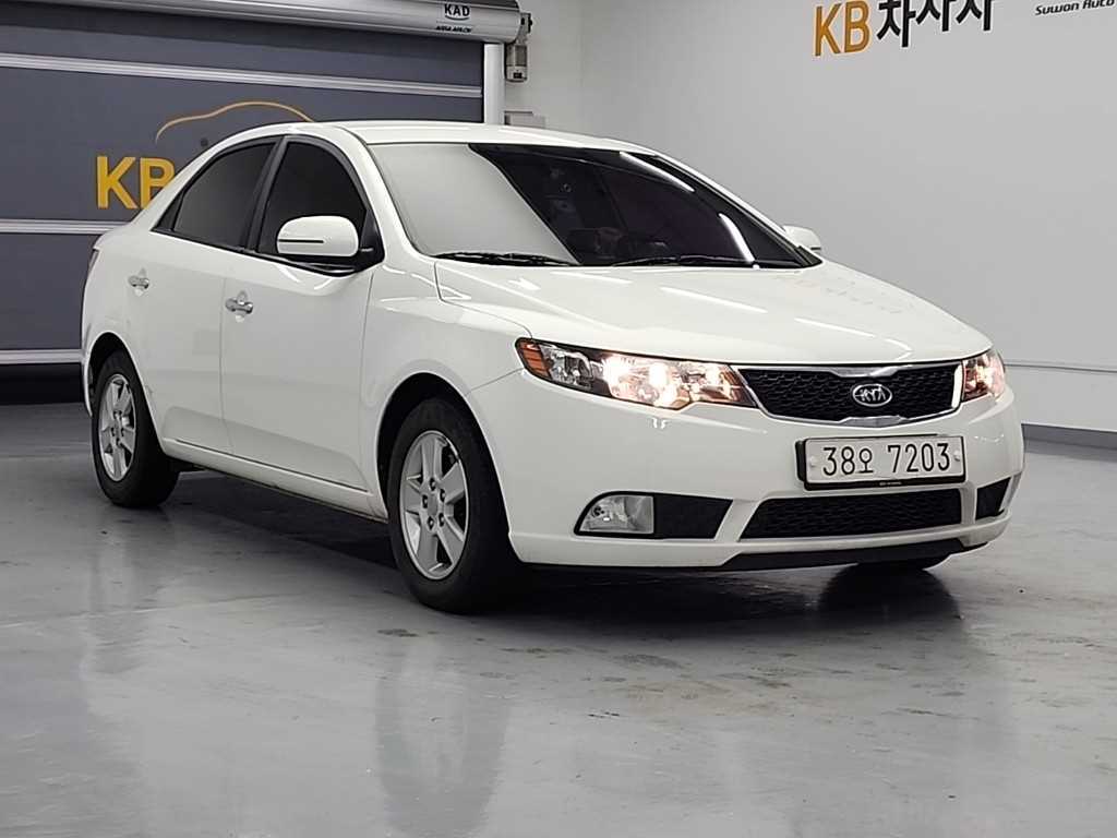 KIA Forte - Vista 4