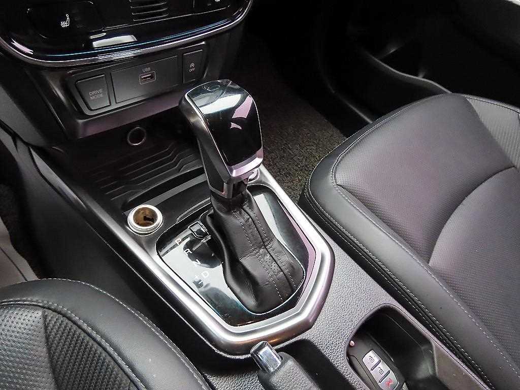 Ssangyong Tivoli - Vista 10