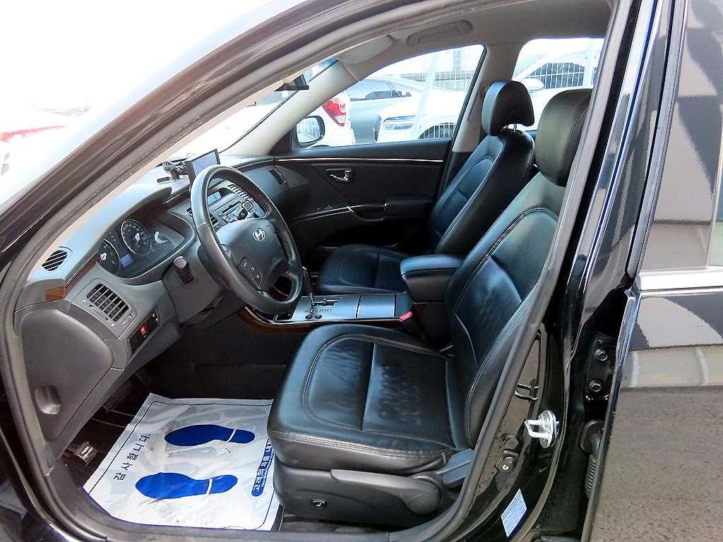 HYUNDAI Grandeur - Vista 5