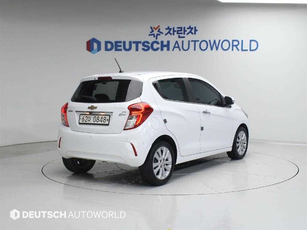 Chevrolet Spark - Vista 3