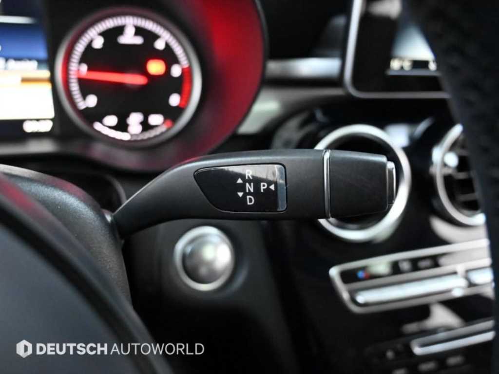 Mercedes Benz C Class - Vista 9