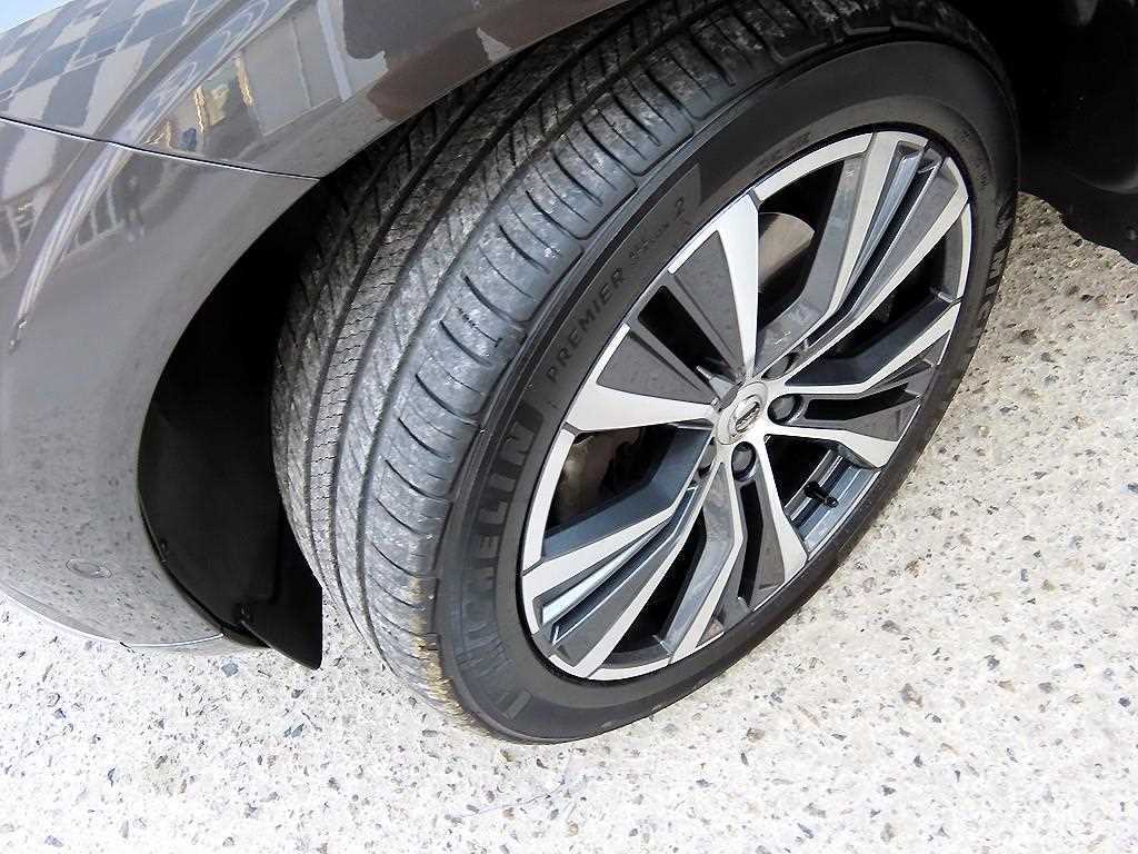 Volvo XC60 2022 Gris - Importación desde Corea - HF Imports Iquique - Foto 20