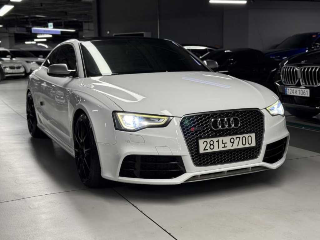 Audi RS5 2013 Blanco - Importación desde Corea - HF Imports Iquique - Foto 1