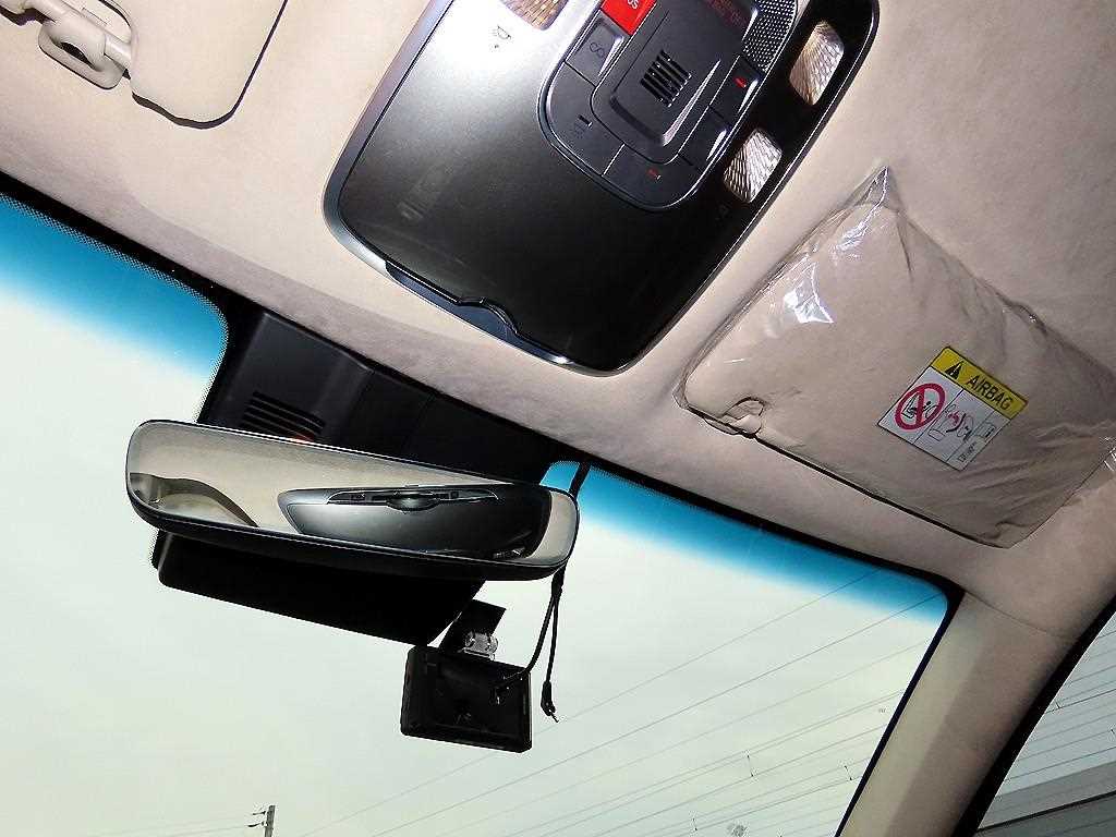 Genesis GV70 2023 Gris - Importación desde Corea - HF Imports Iquique - Foto 14