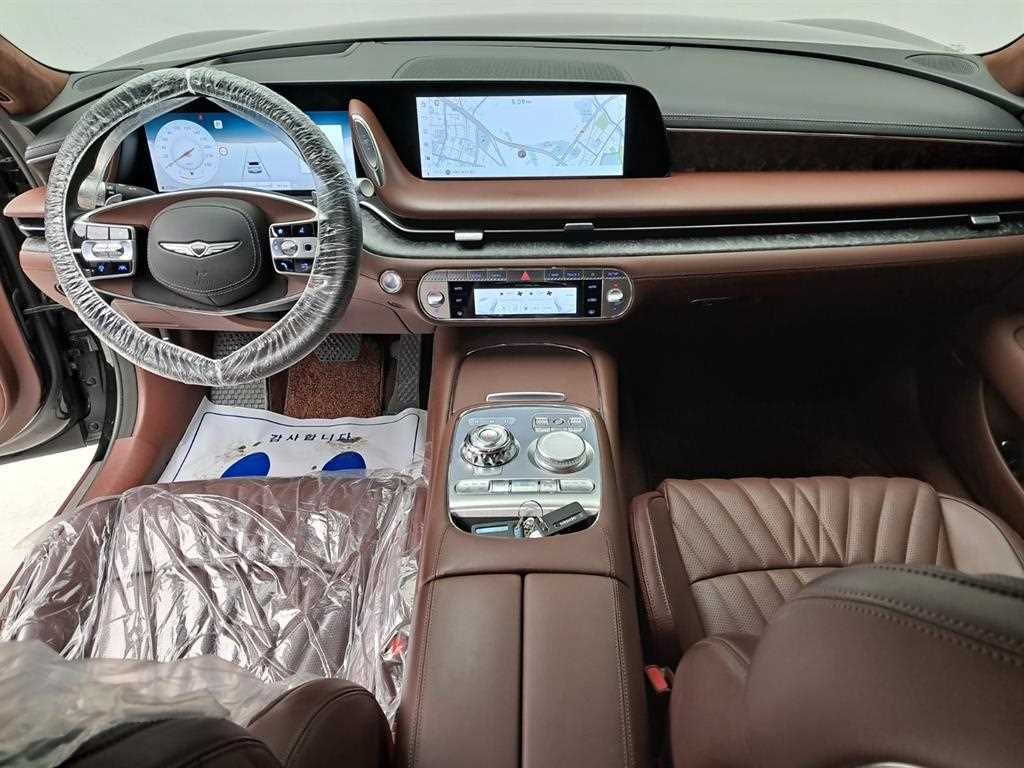 Genesis G90 - Vista 6