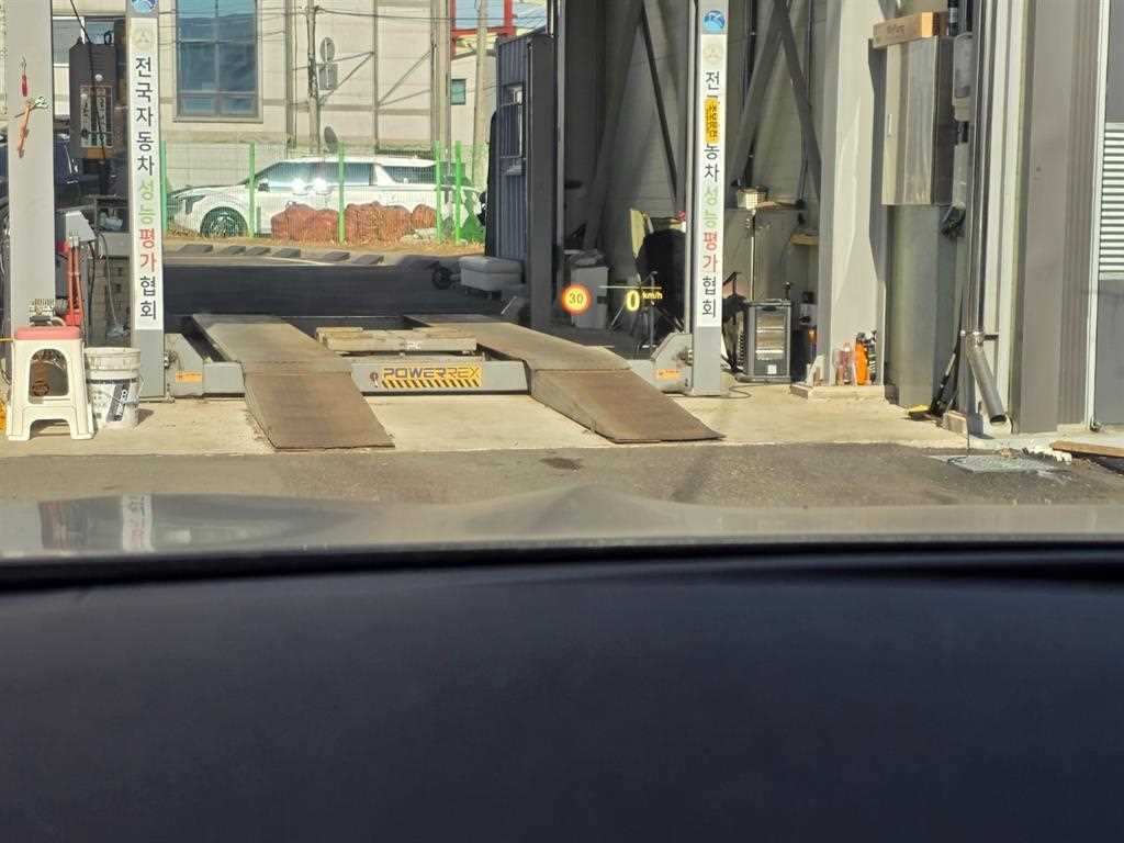 BMW X4 2021 Gris - Importación desde Corea - HF Imports Iquique - Foto 17