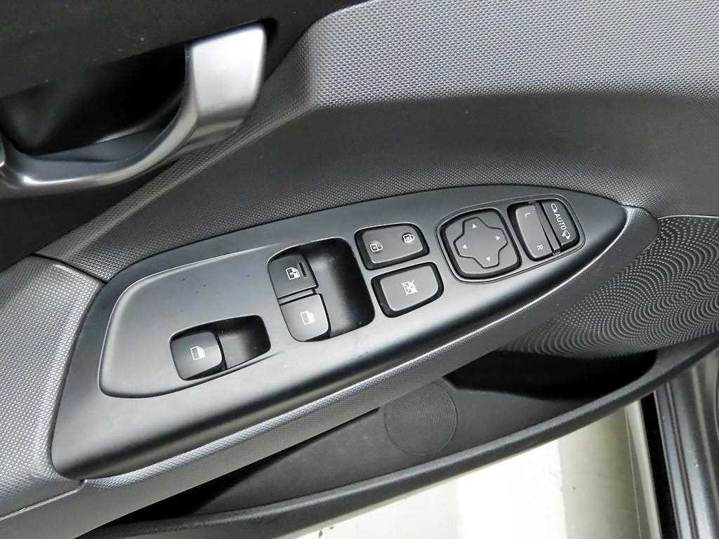 HYUNDAI Veloster 2018 Gris - Importación desde Corea - HF Imports Iquique - Foto 17