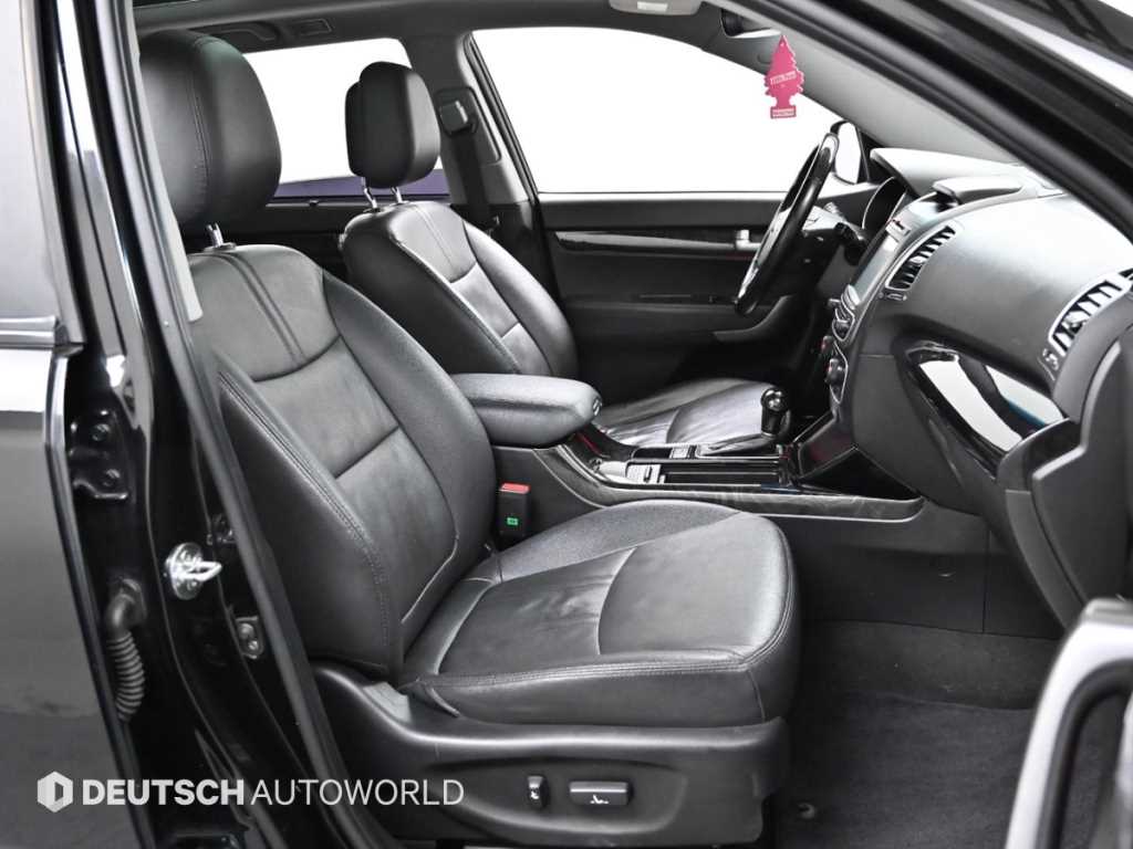 KIA Sorento - Vista 10