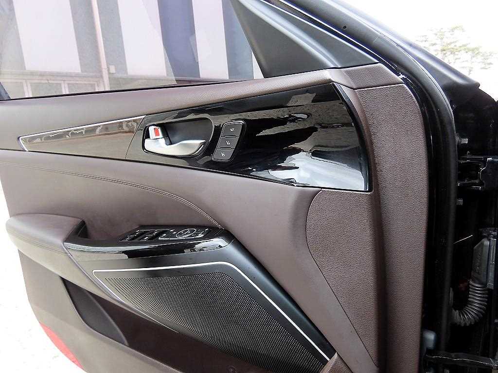 KIA K7 2018 Negro - Importación desde Corea - HF Imports Iquique - Foto 13