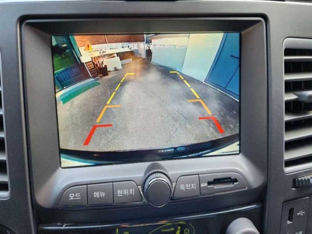 Ssangyong Korando - Vista 8