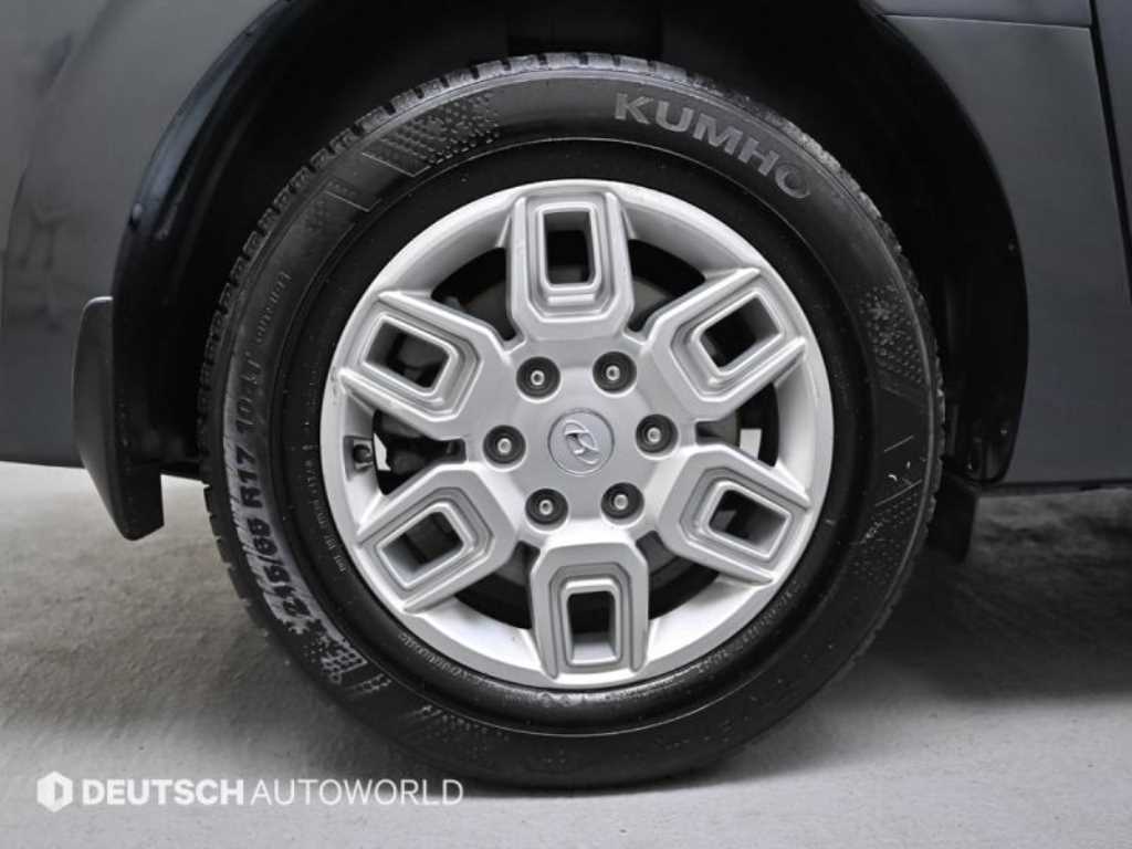 HYUNDAI Staria - Vista 5