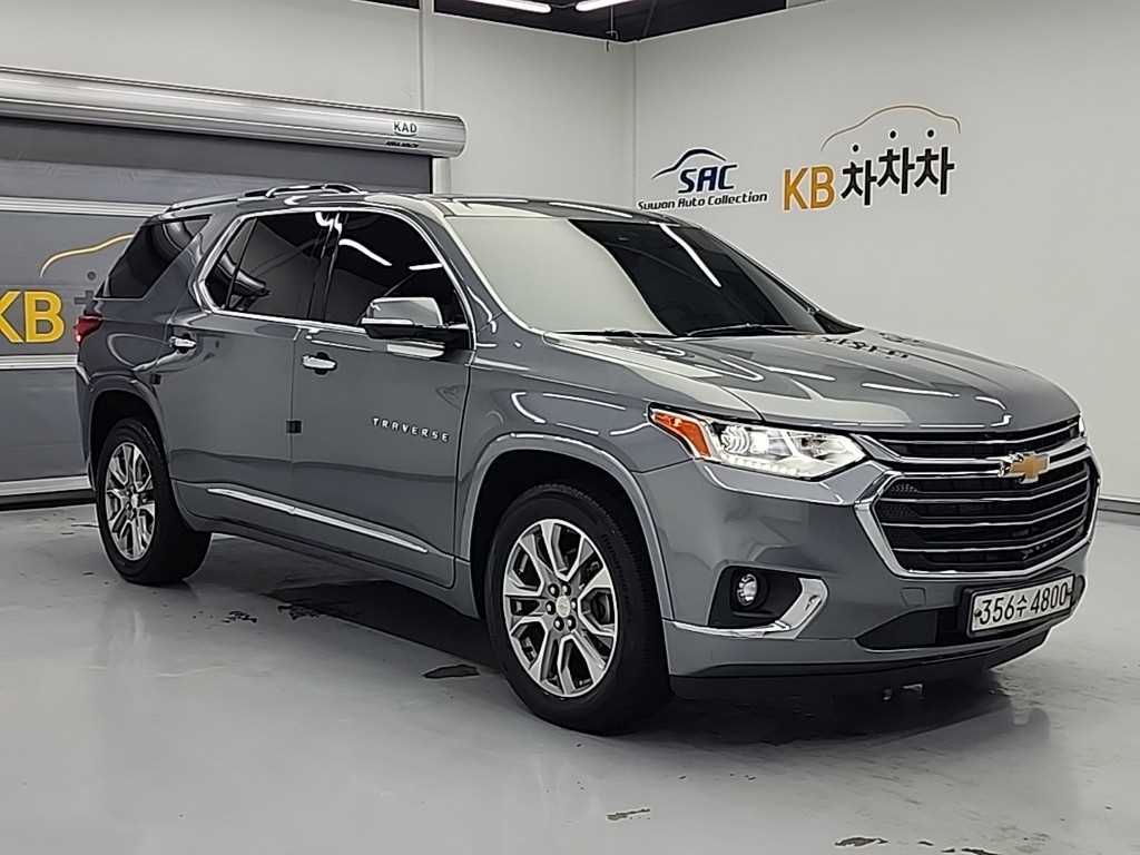 Chevrolet Travers - Vista 4