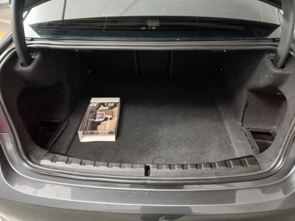 BMW 3 series 2020 Gris - Importación desde Corea - HF Imports Iquique - Foto 18