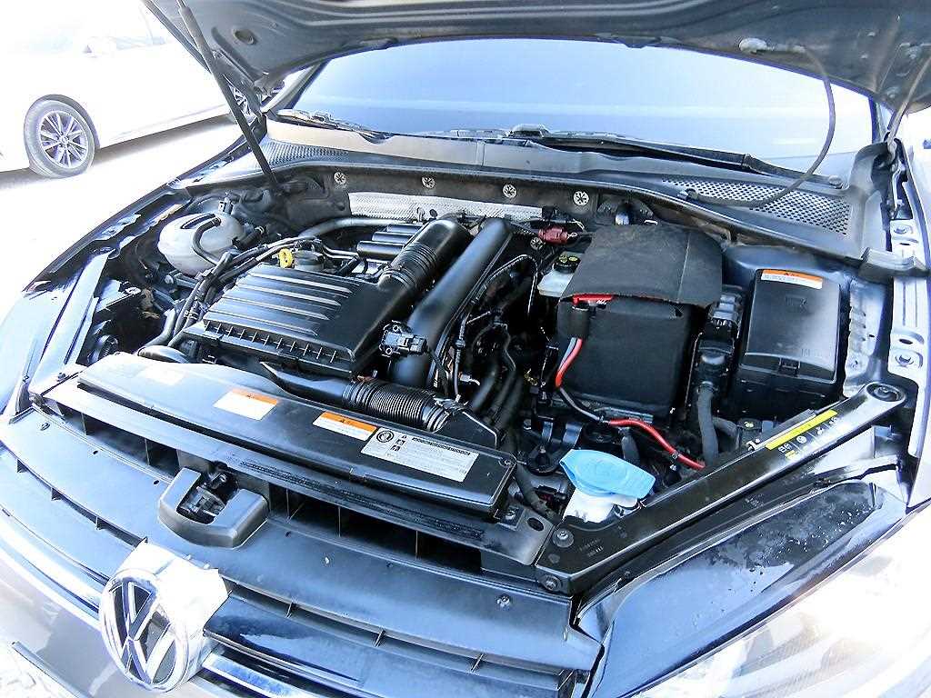 Volkswagen Golf 2016 Gris - Importación desde Corea - HF Imports Iquique - Foto 19