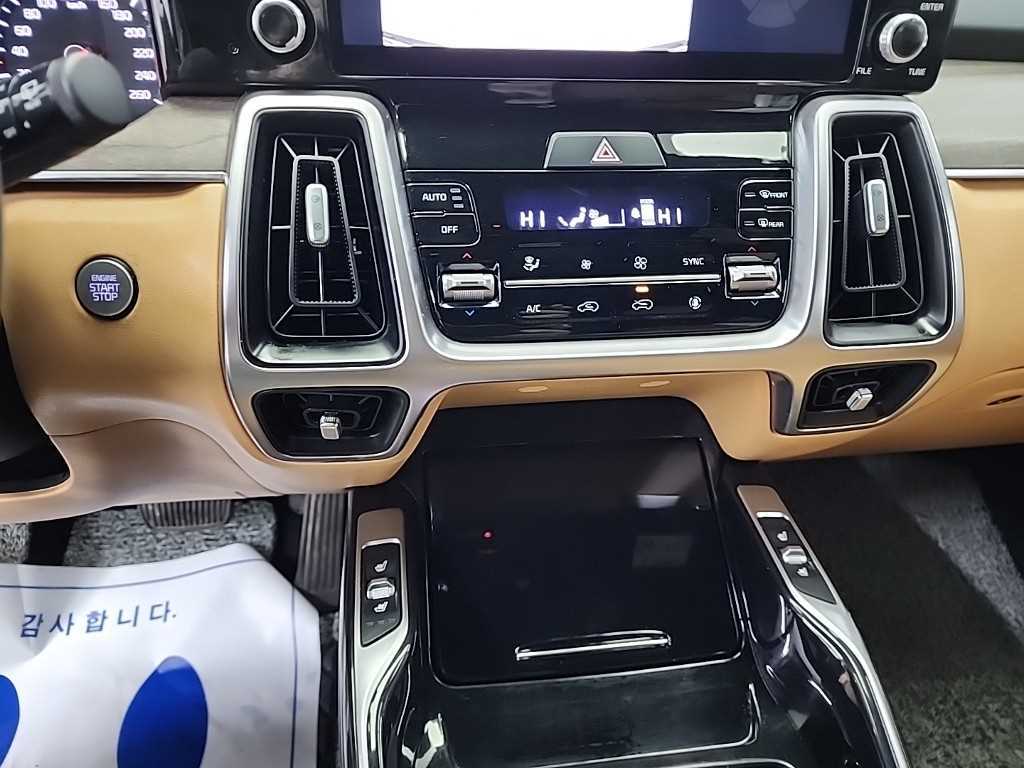 KIA Sorento - Vista 10