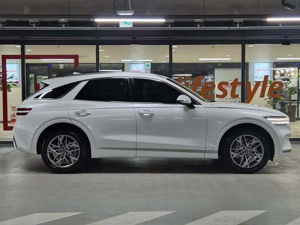 Genesis GV70 - Vista 3