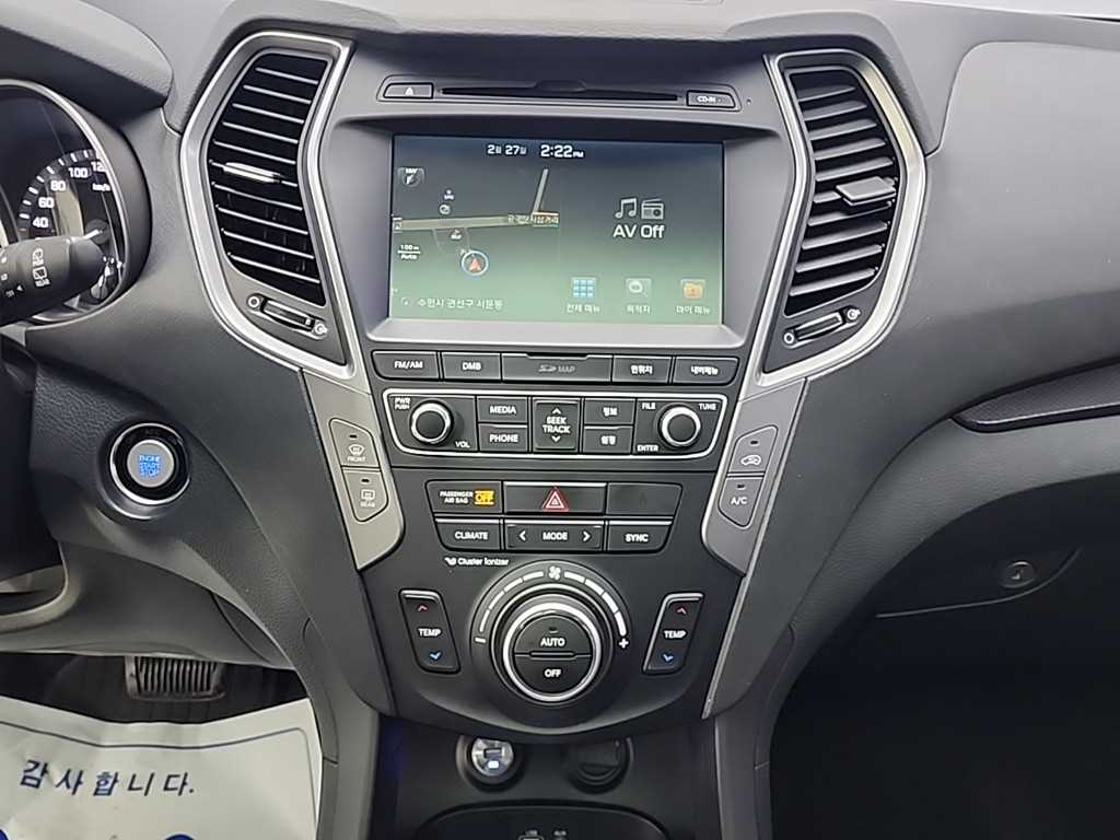 HYUNDAI Santa Fe - Vista 10